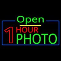 One Hour Photo Open Neontábla